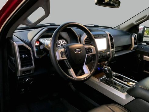 Used 2020 Ford F150 Lariat w/ Equipment Group 502A Luxury AWD/4WD image 17