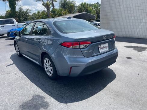 Used 2024 Toyota Corolla LE FWD image 3