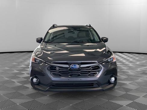 Used 2024 Subaru Crosstrek 2.0i Premium image 3