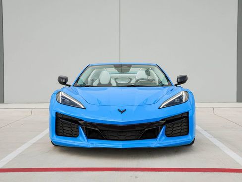 Used 2025 Chevrolet Corvette Z06 w/ Battery Protection Package image 27