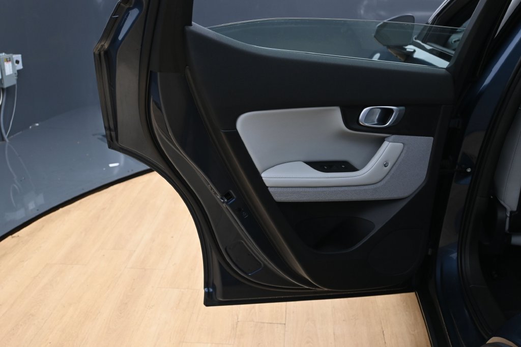 Used 2024 Polestar Polestar 2 AWD/4WD image 30