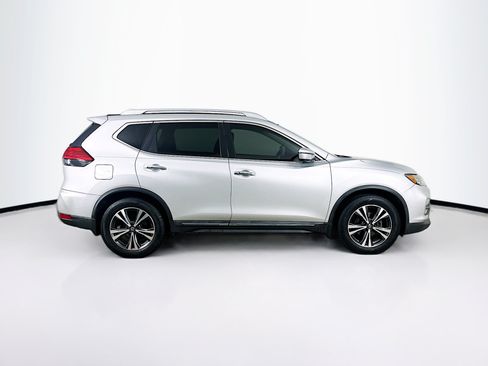 Used 2017 Nissan Rogue SL w/ SL Premium Package FWD image 10