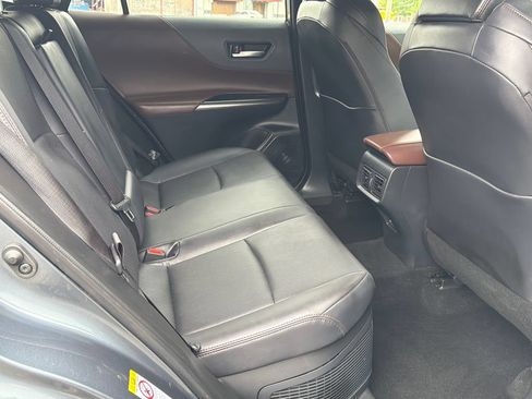 Used 2024 Toyota Venza Limited AWD/4WD image 15
