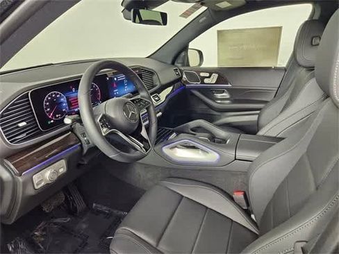 Used 2025 Mercedes-Benz GLE 350 4MATIC image 9