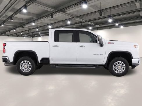 Used 2024 Chevrolet Silverado 2500 LTZ w/ LTZ Convenience Package AWD/4WD image 8