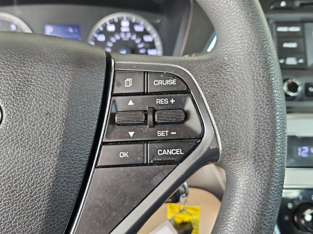 Used 2017 Hyundai Sonata SE FWD image 13