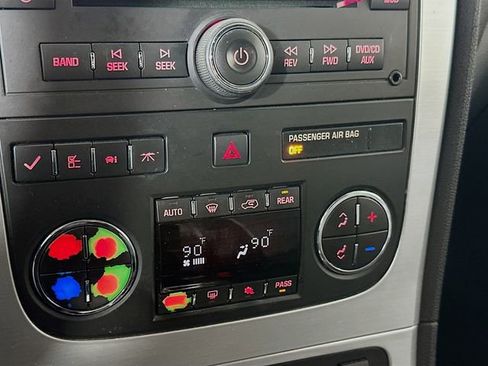 Used 2009 GMC Acadia SLT w/ Technology Package image 16