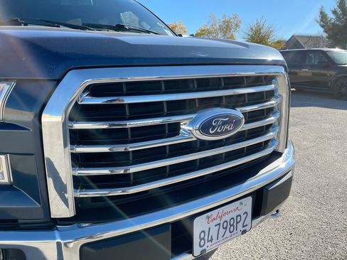 Used 2015 Ford F150 XLT w/ Equipment Group 302A Luxury image 9