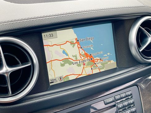 Used 2015 Mercedes-Benz SL 400 image 9