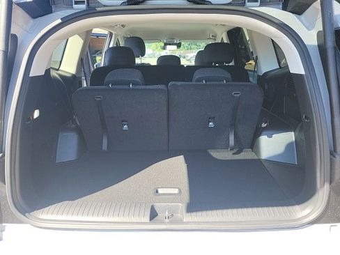 New 2026 Hyundai Ioniq 9 SE image 6