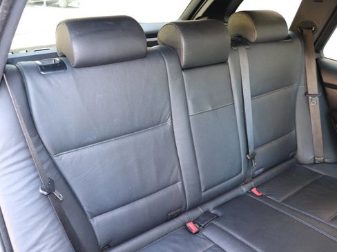 Used 2005 BMW X5 3.0i image 42