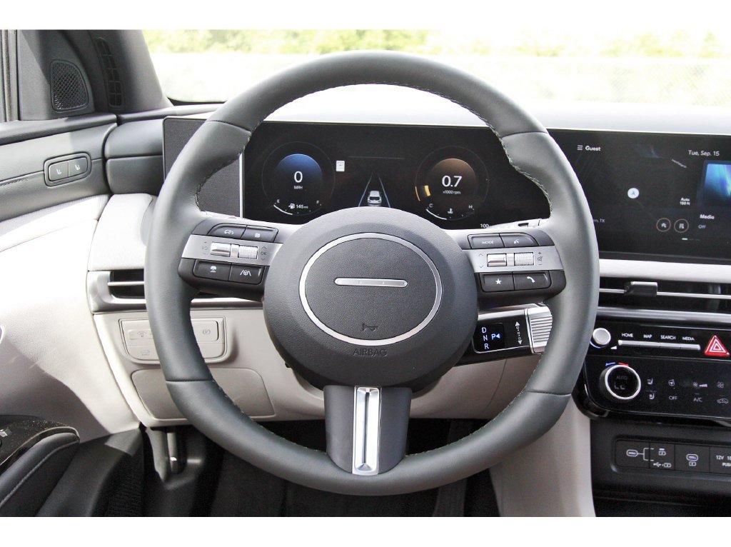 New 2026 Hyundai Tucson Limited FWD image 13