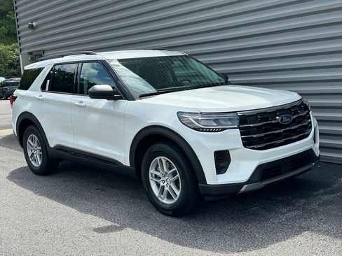 New 2026 Ford Explorer Active AWD/4WD image 28