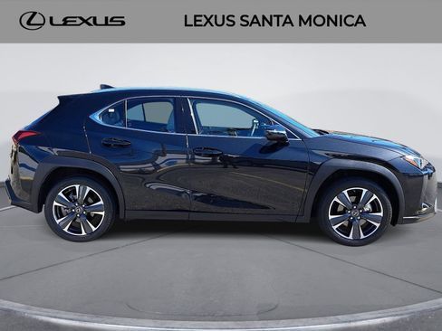 Used 2024 Lexus UX 250h FWD image 4