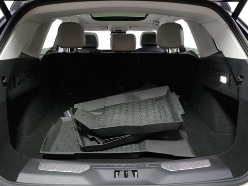 New 2026 Lincoln Nautilus Reserve AWD/4WD image 19