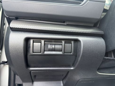 Certified 2025 Subaru Crosstrek 2.5i Premium image 21