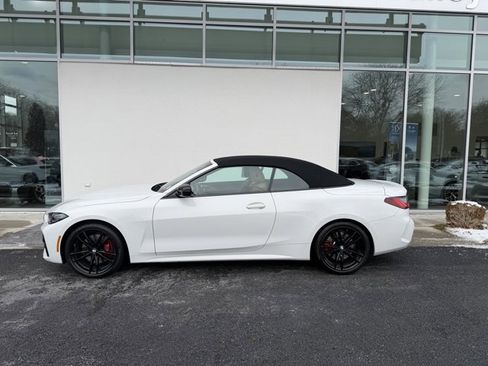 Used 2022 BMW 430i xDrive Convertible w/ M Sport Package image 2