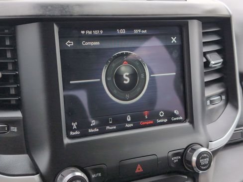 Used 2020 RAM 1500 Big Horn AWD/4WD image 20