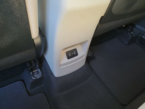 Certified 2024 Kia Soul EX FWD image 16