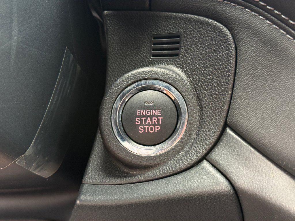 Used 2023 Subaru Outback Touring AWD/4WD image 18