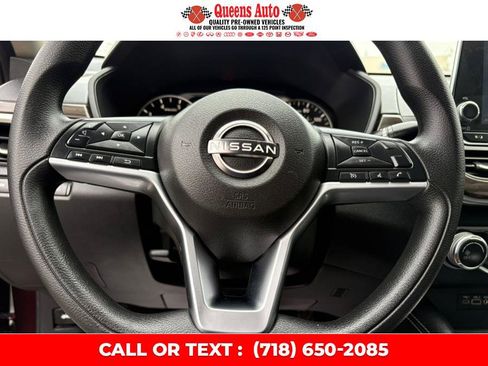 Used 2023 Nissan Altima 2.5 SV image 13