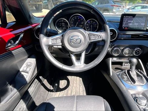 Used 2023 MAZDA MX-5 Miata Grand Touring RWD image 4