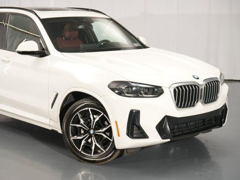 Used 2022 BMW X3 xDrive30i w/ M Sport Package 2 AWD/4WD image 8