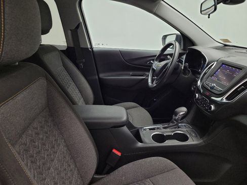Used 2022 Chevrolet Equinox LT AWD/4WD image 21