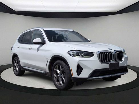 Certified 2023 BMW X3 xDrive30i image 2