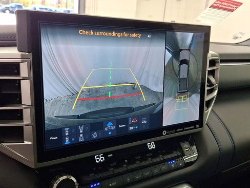 Used 2024 Toyota Tundra Platinum image 15