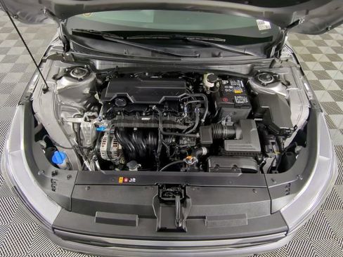 New 2025 Kia K4 LXS image 43