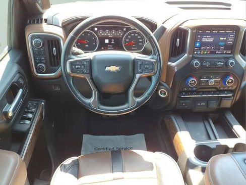 Used 2022 Chevrolet Silverado 3500 High Country AWD/4WD image 4