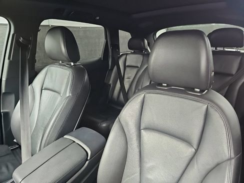Used 2017 Audi Q7 3.0T Premium Plus AWD/4WD image 13
