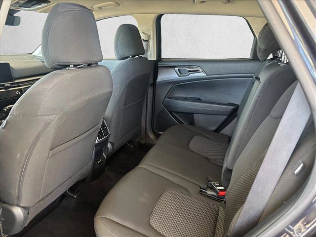 Used 2026 Kia Sportage LX FWD image 10