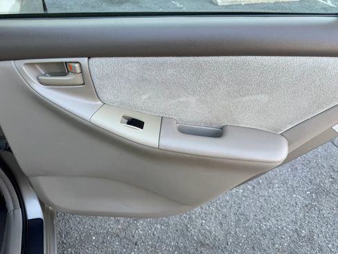 Used 2008 Toyota Corolla CE image 19