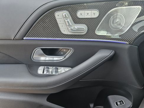 New 2026 Mercedes-Benz GLS 63 AMG 4MATIC image 23