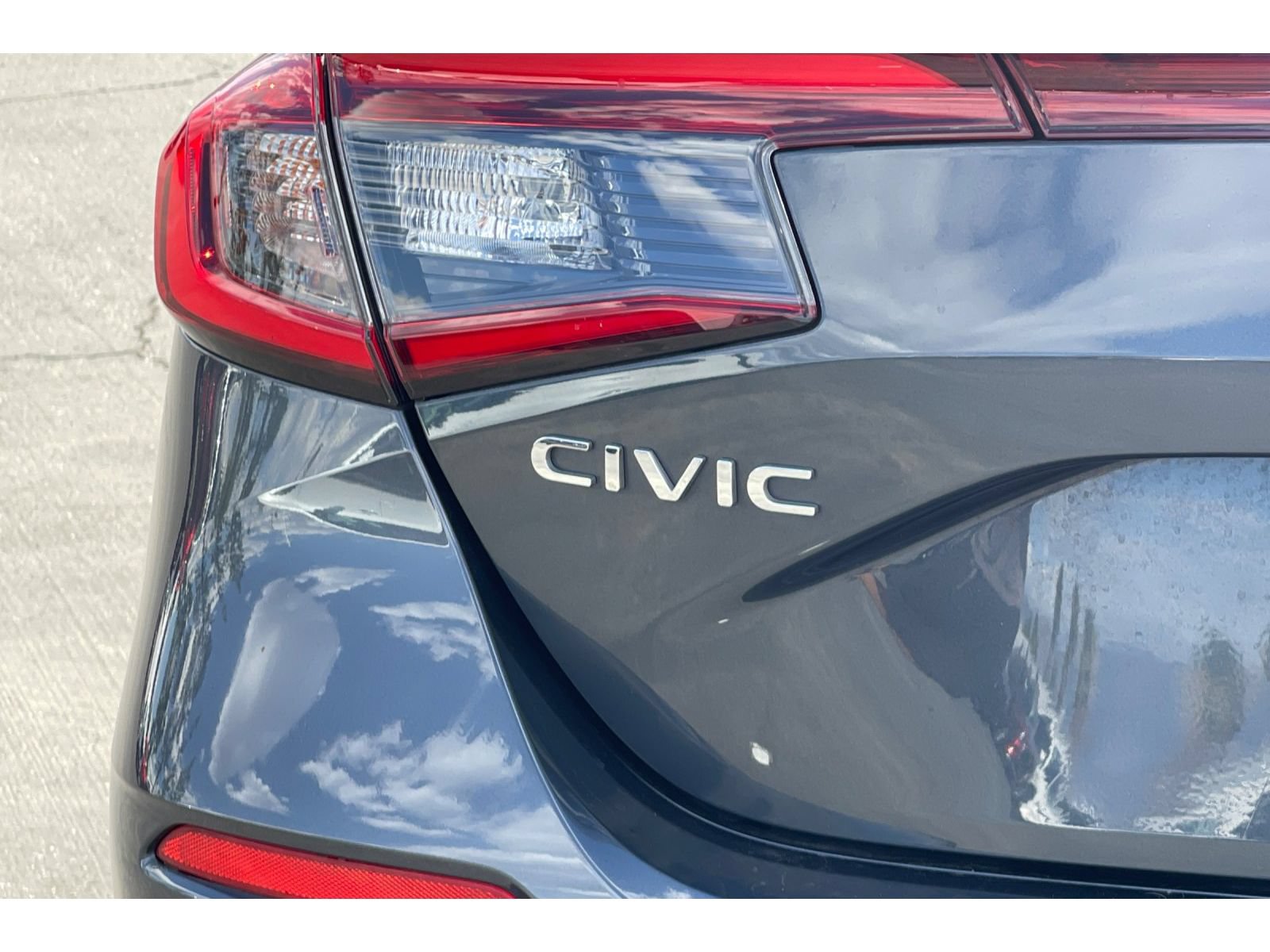 Certified 2023 Honda Civic EX-L image 45