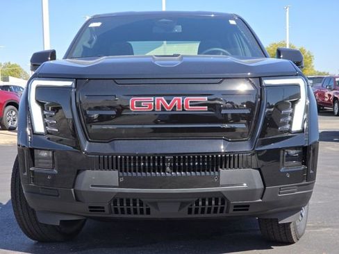 New 2026 GMC Sierra EV Elevation image 11