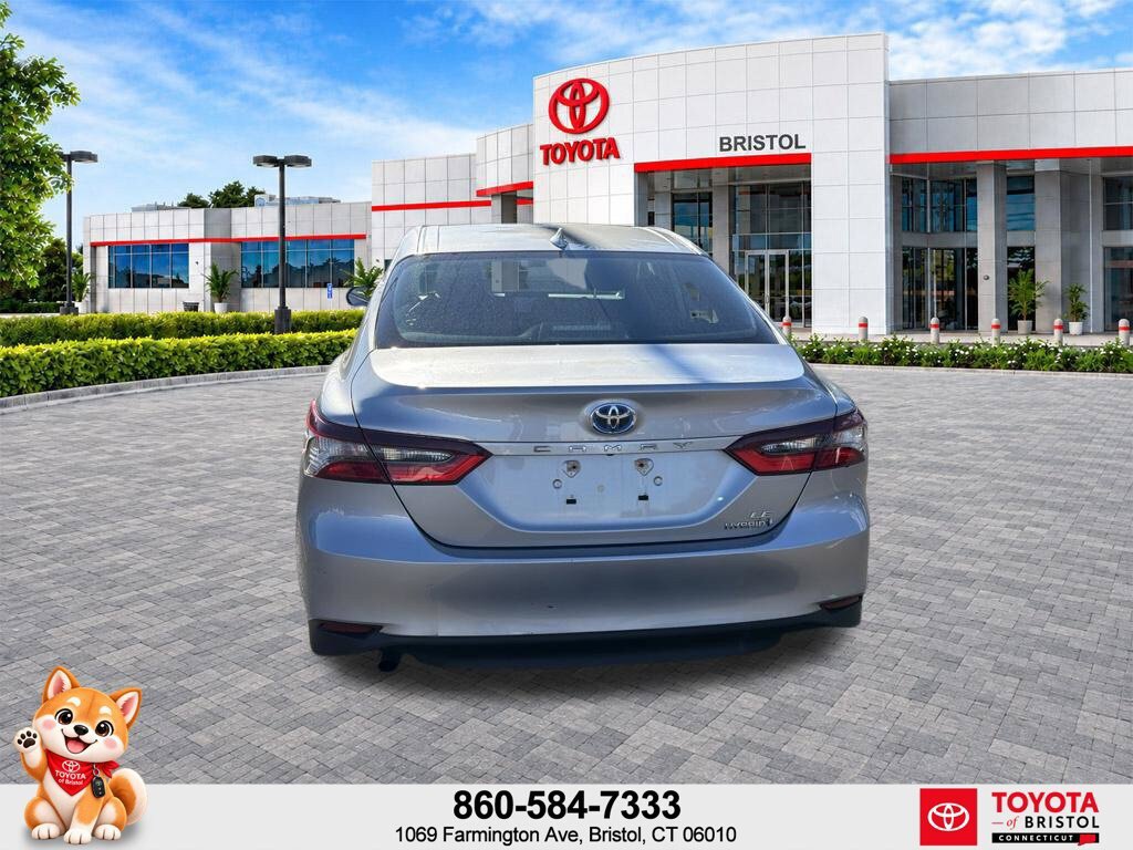 Used 2024 Toyota Camry LE FWD image 6