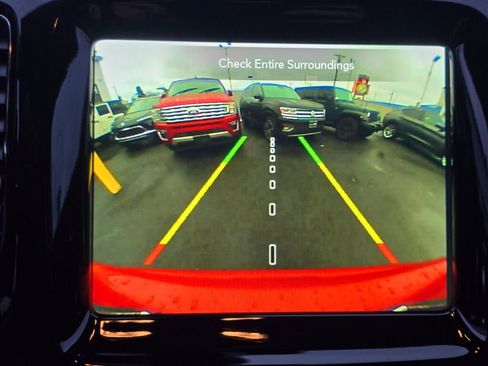 Used 2018 Jeep Compass Limited w/ Navigation Group image 22