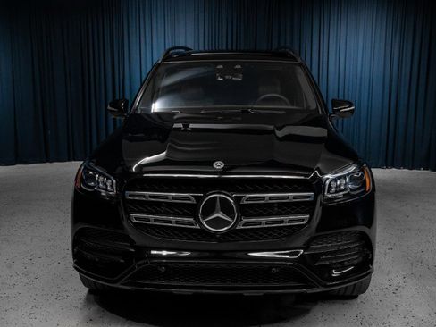Certified 2023 Mercedes-Benz GLS 580 580 4MATIC® SUV image 2