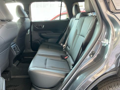 Used 2026 Subaru Outback Premium w/ Premium/Limited Package 2 AWD/4WD image 29