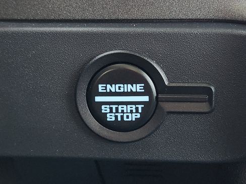 Used 2025 Ford Bronco Badlands AWD/4WD image 23