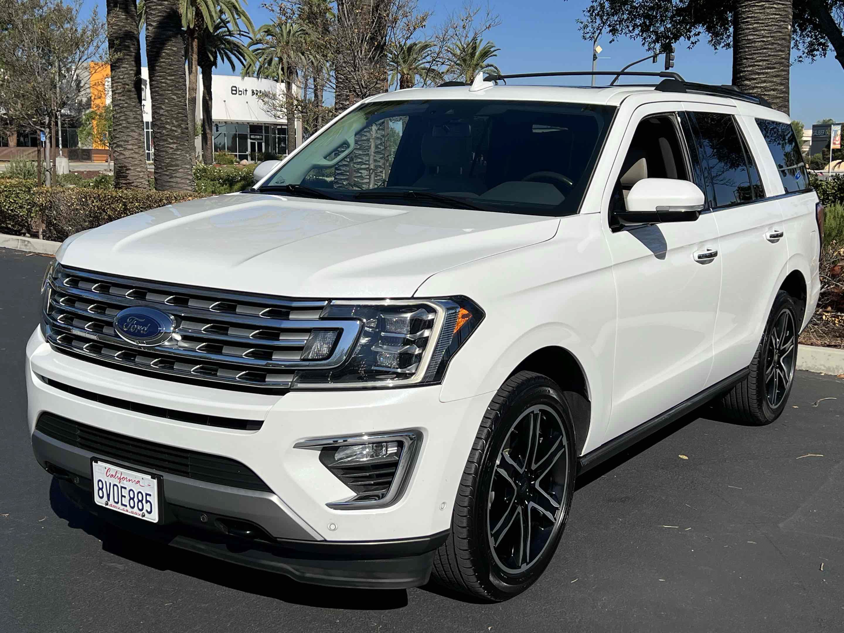Used 2021 Ford Expedition Limited AWD/4WD image 17
