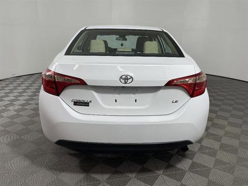Used 2019 Toyota Corolla LE image 6