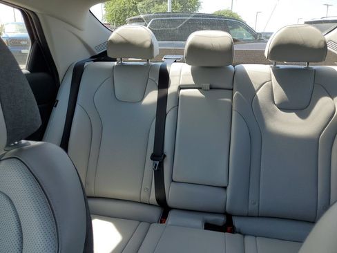 Used 2024 Hyundai Elantra Limited FWD image 25