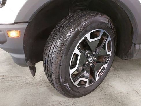 Used 2024 Ford Bronco Sport Outer Banks w/ Tech Package AWD/4WD image 35