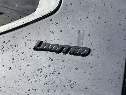 Used 2023 Toyota Tundra Limited image 13