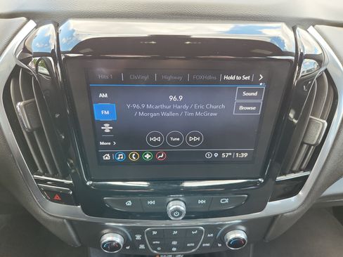 Used 2023 Chevrolet Traverse LT AWD/4WD image 27