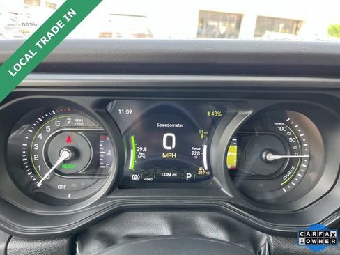 Used 2024 Jeep Wrangler High Altitude AWD/4WD image 38